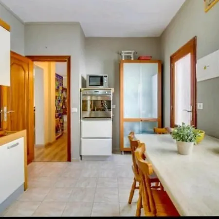 Holiday home Maruja