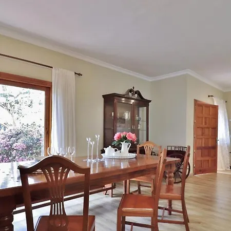 Holiday home Maruja